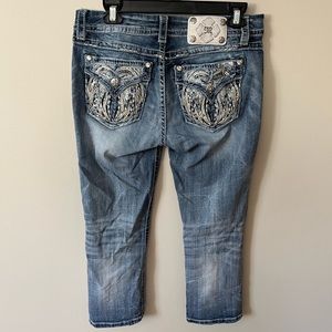 Miss Me Jeans - Easy Crop - Mid-rise - Size 29